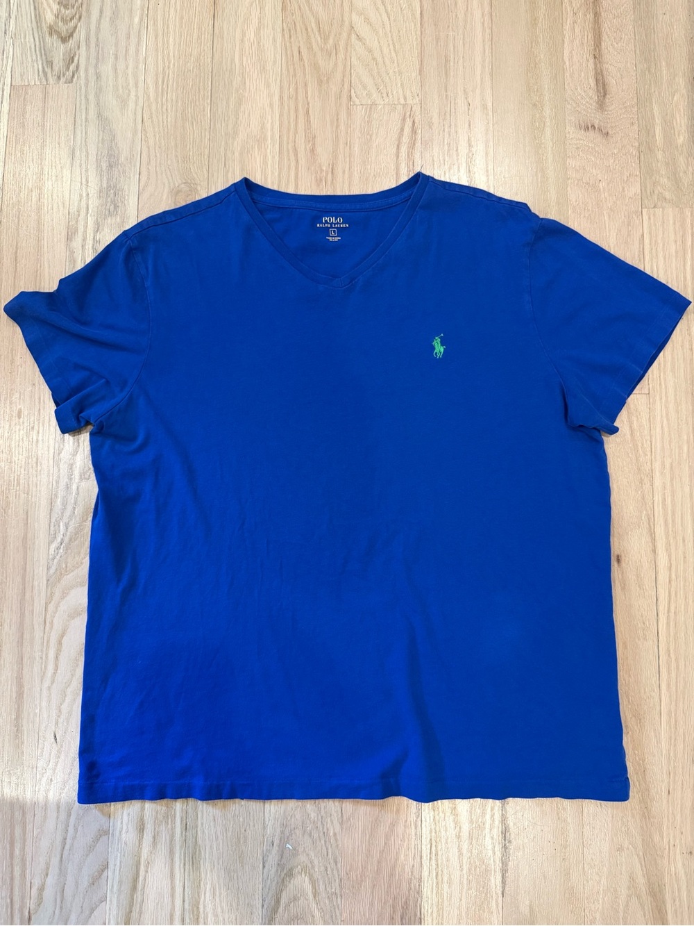 Polo vneck tshirt